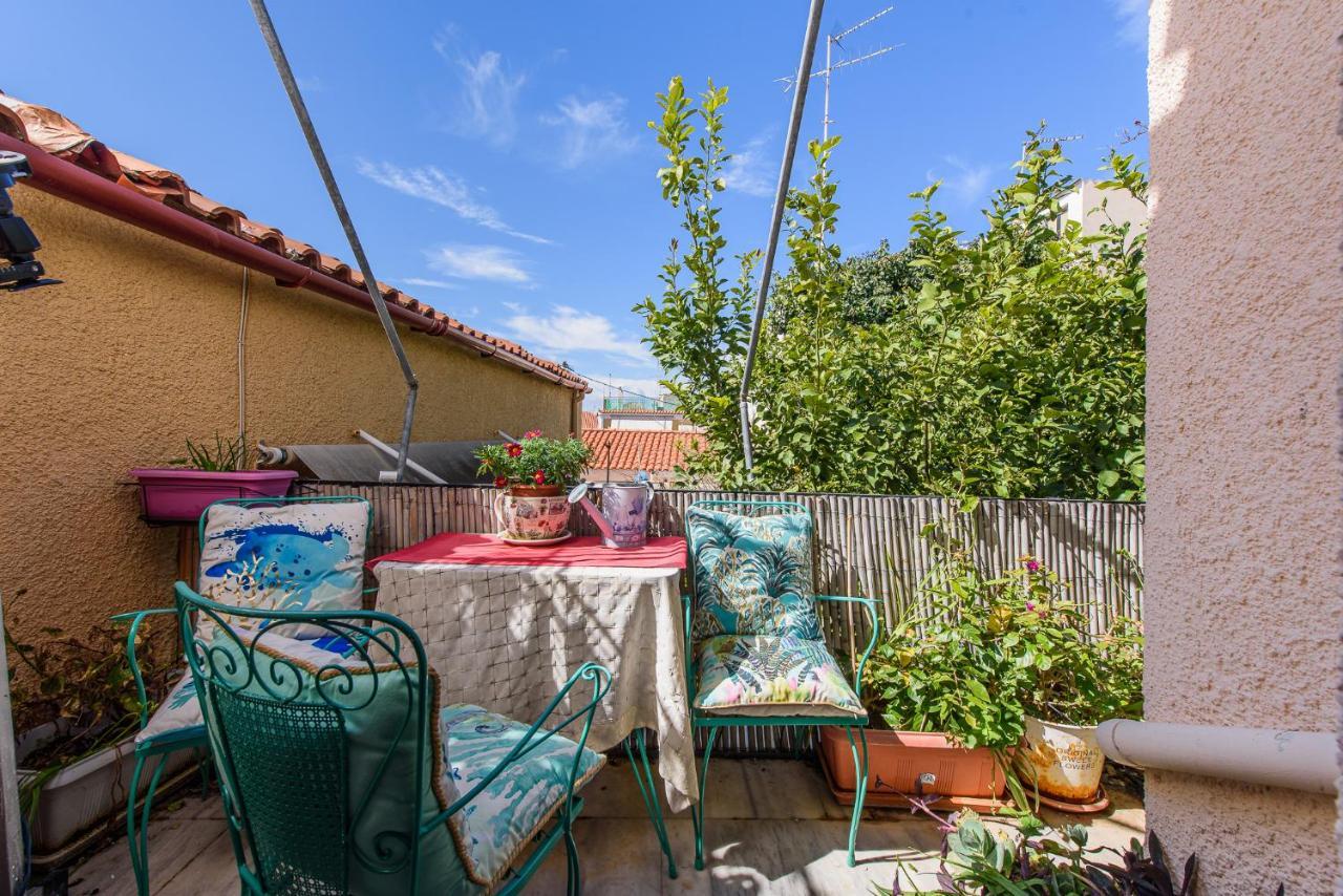 Aegina'S Flowers House Bagian luar foto
